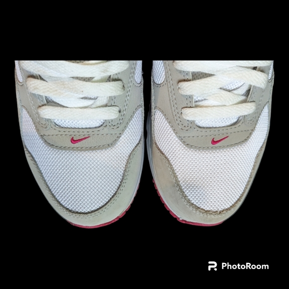 Women's size 7 Air Max Correlate - Picture 3 of 10